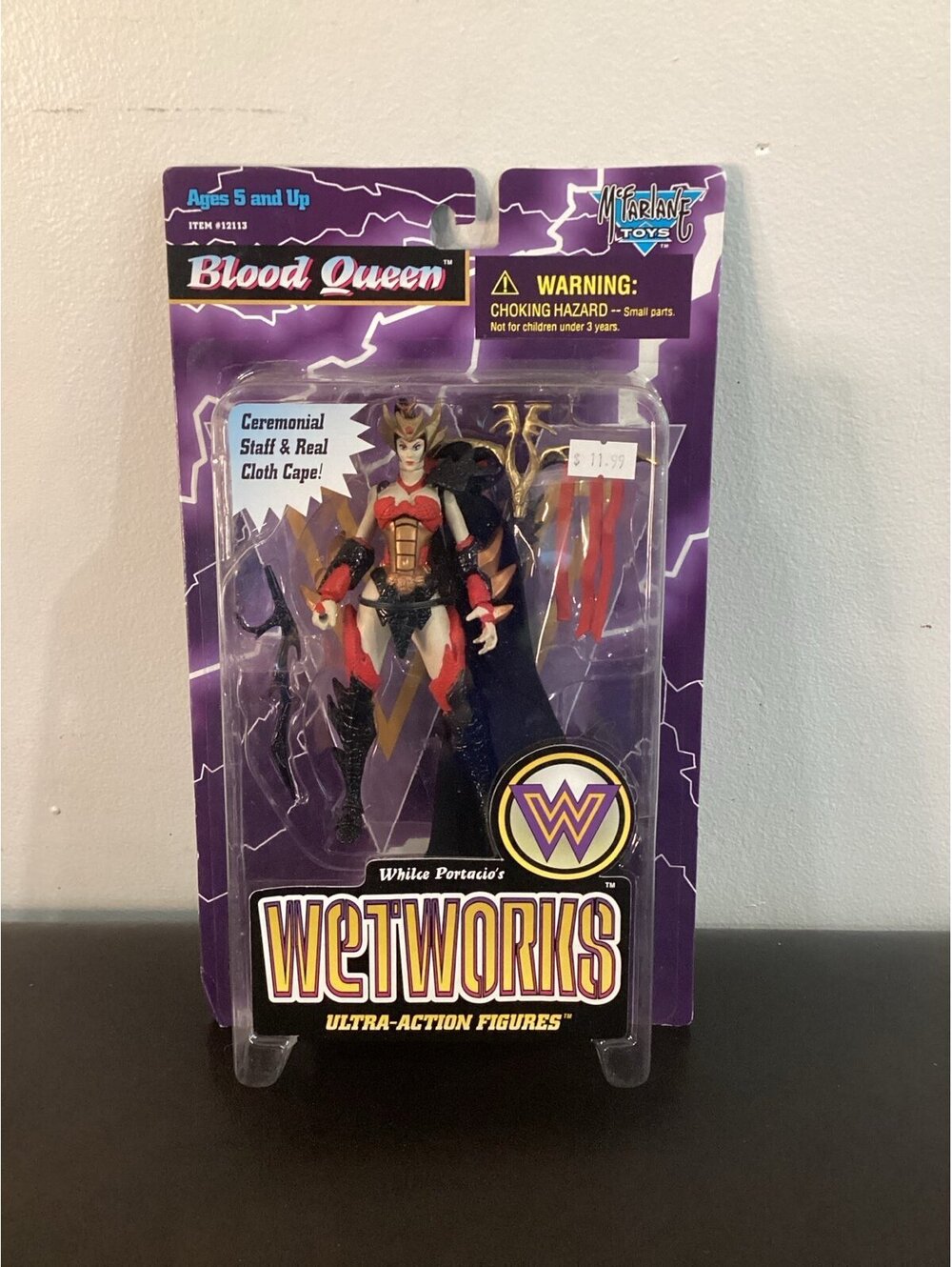 Blood Queen Figure Rare red armor/black cape
